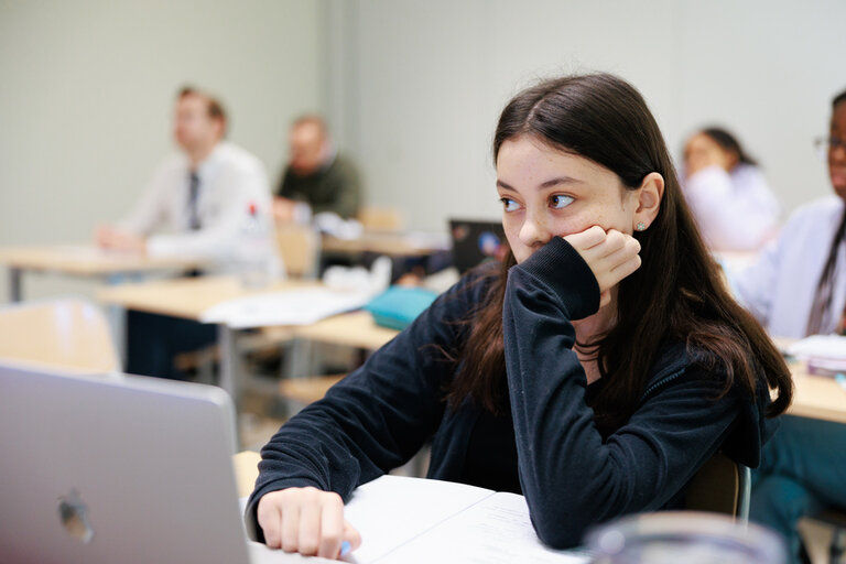 student at the computer in the classroom 